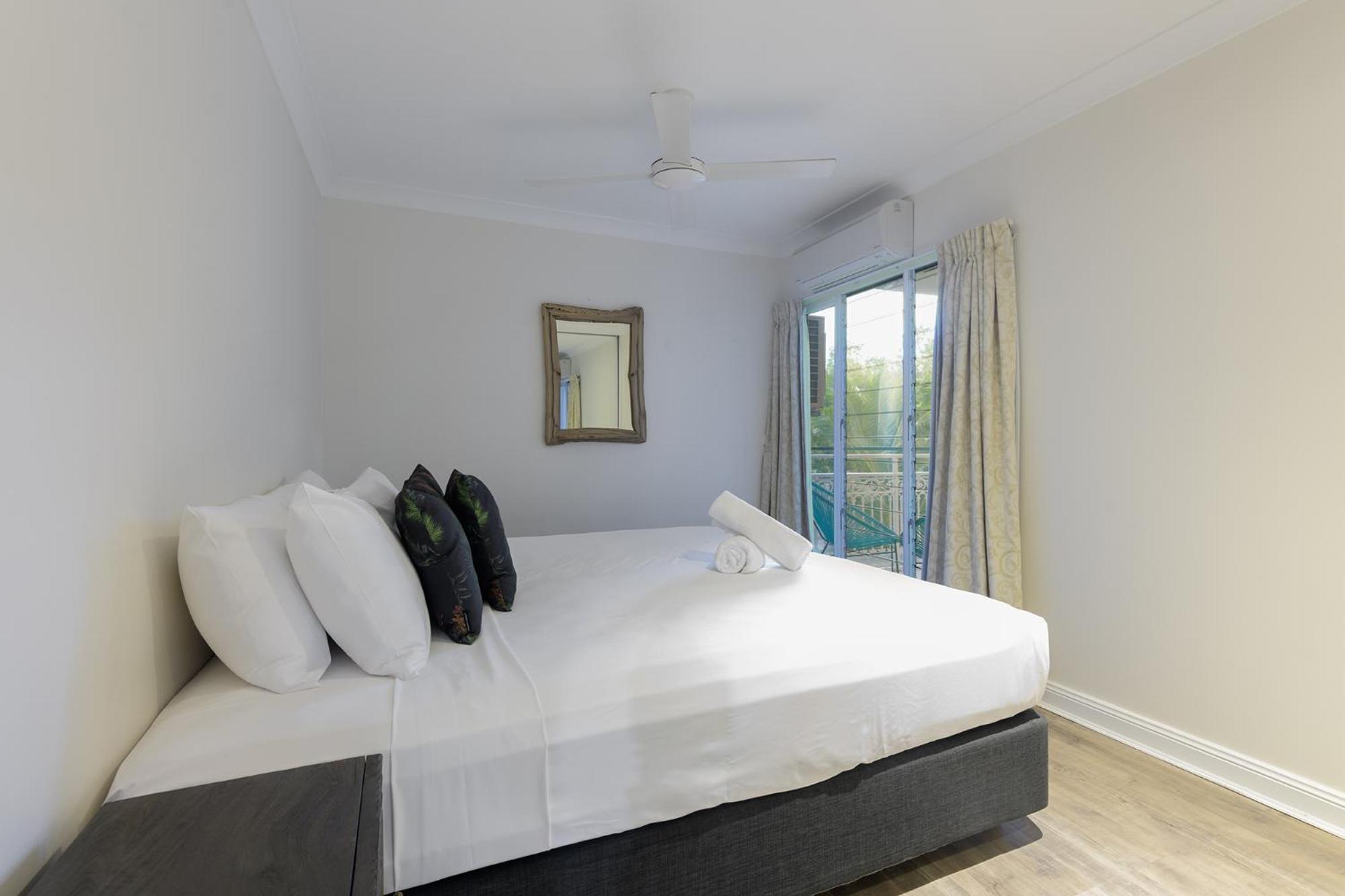 Aparthotel Garrick House Port Douglas Exterior foto